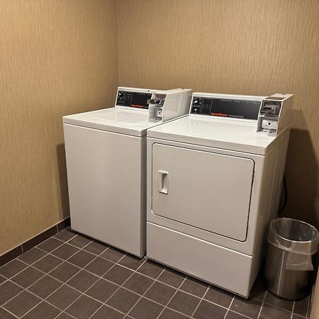 Best Western Plus Atrea Airport Inn&Suites Plainfield Extérieur photo